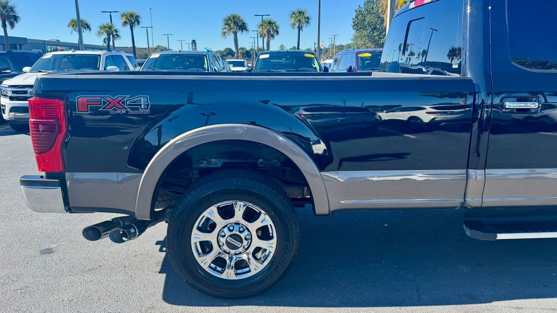 Certified 2021 Ford F250 Lariat w/ Lariat Ultimate Package image 7