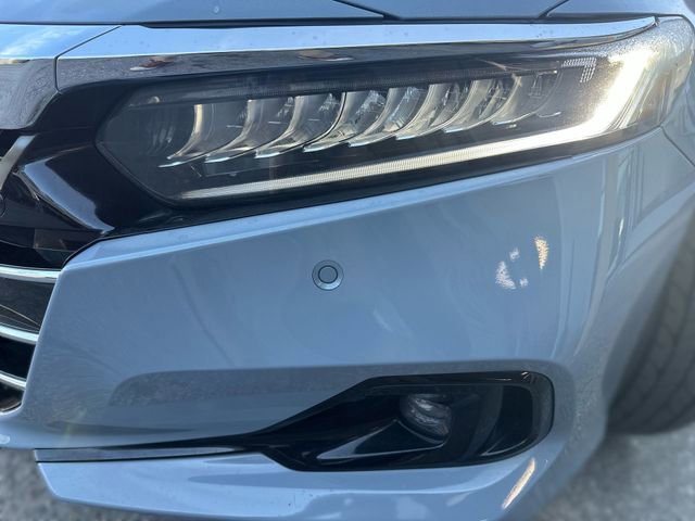 Used 2022 Honda Accord Touring image 9