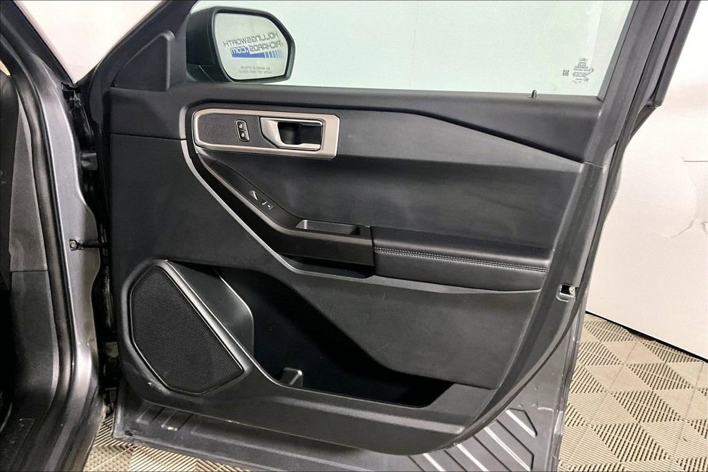 Certified 2021 Ford Explorer 2WD image 19