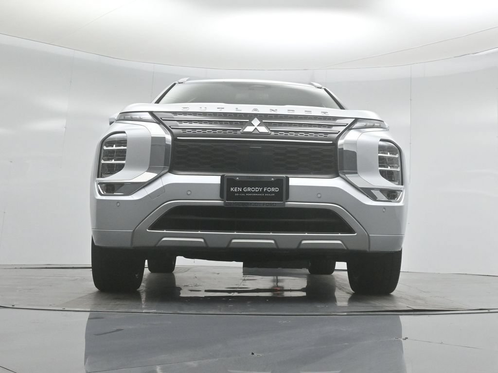Used 2024 Mitsubishi Outlander SEL FWD image 43