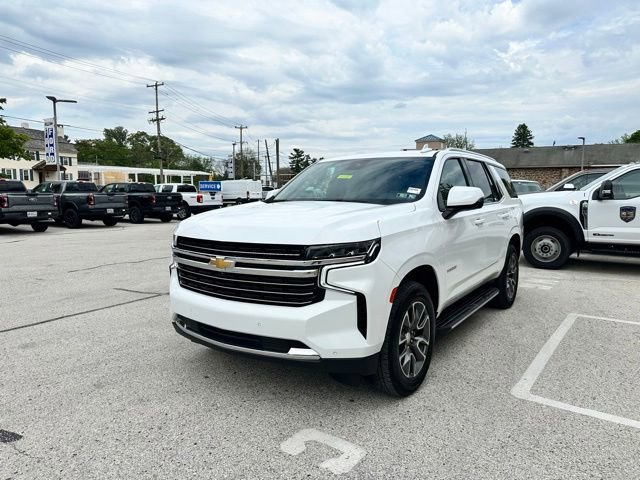 Used 2023 Chevrolet Tahoe LT w/ Luxury Package AWD/4WD image 5