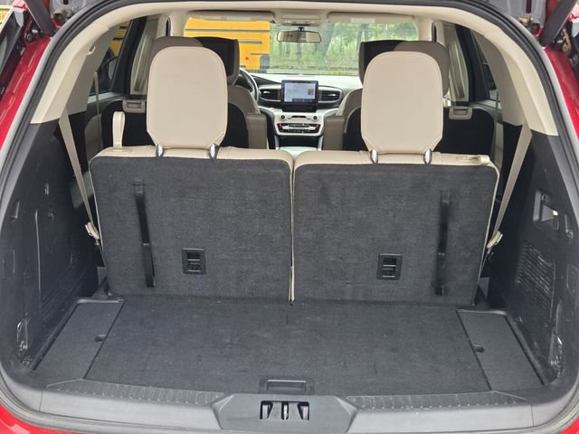 Certified 2021 Ford Explorer XLT w/ Equipment Group 202A RWD image 13