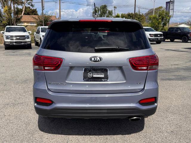 Used 2020 Kia Sorento FWD V6 image 11