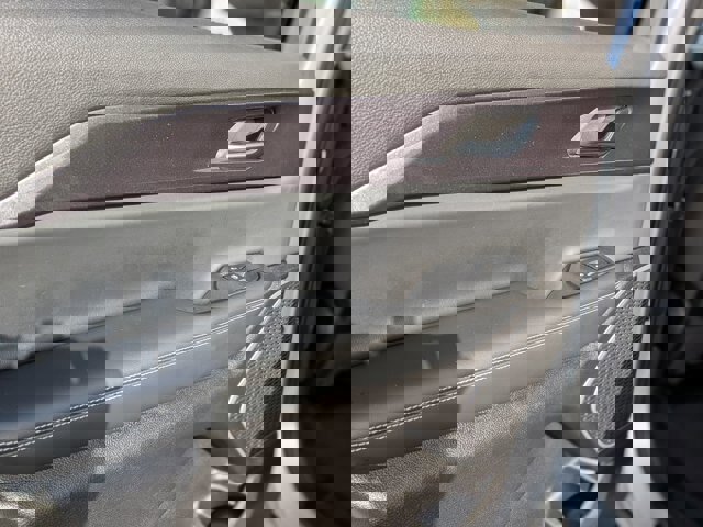 Used 2022 Jeep Grand Cherokee L Laredo w/ Luxury Tech Group I image 26