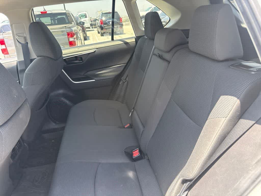 Used 2020 Toyota RAV4 LE w/ All Weather Liner Package AWD/4WD image 13
