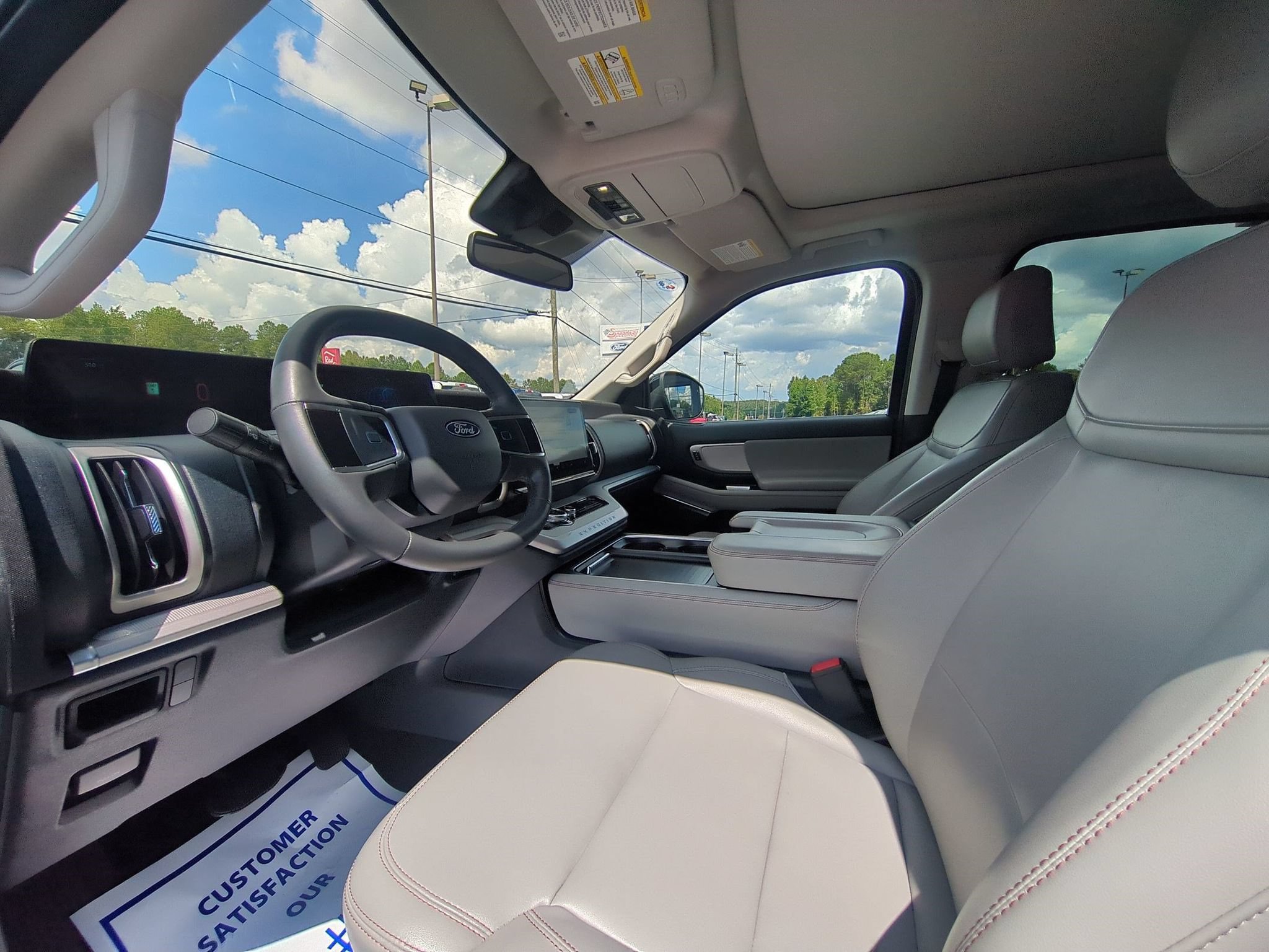 Certified 2025 Ford Expedition Max Active RWD image 13