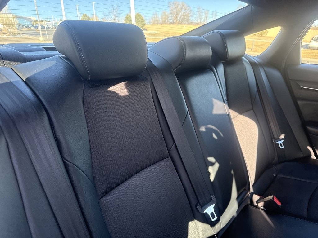 Used 2022 Honda Accord Sport image 22