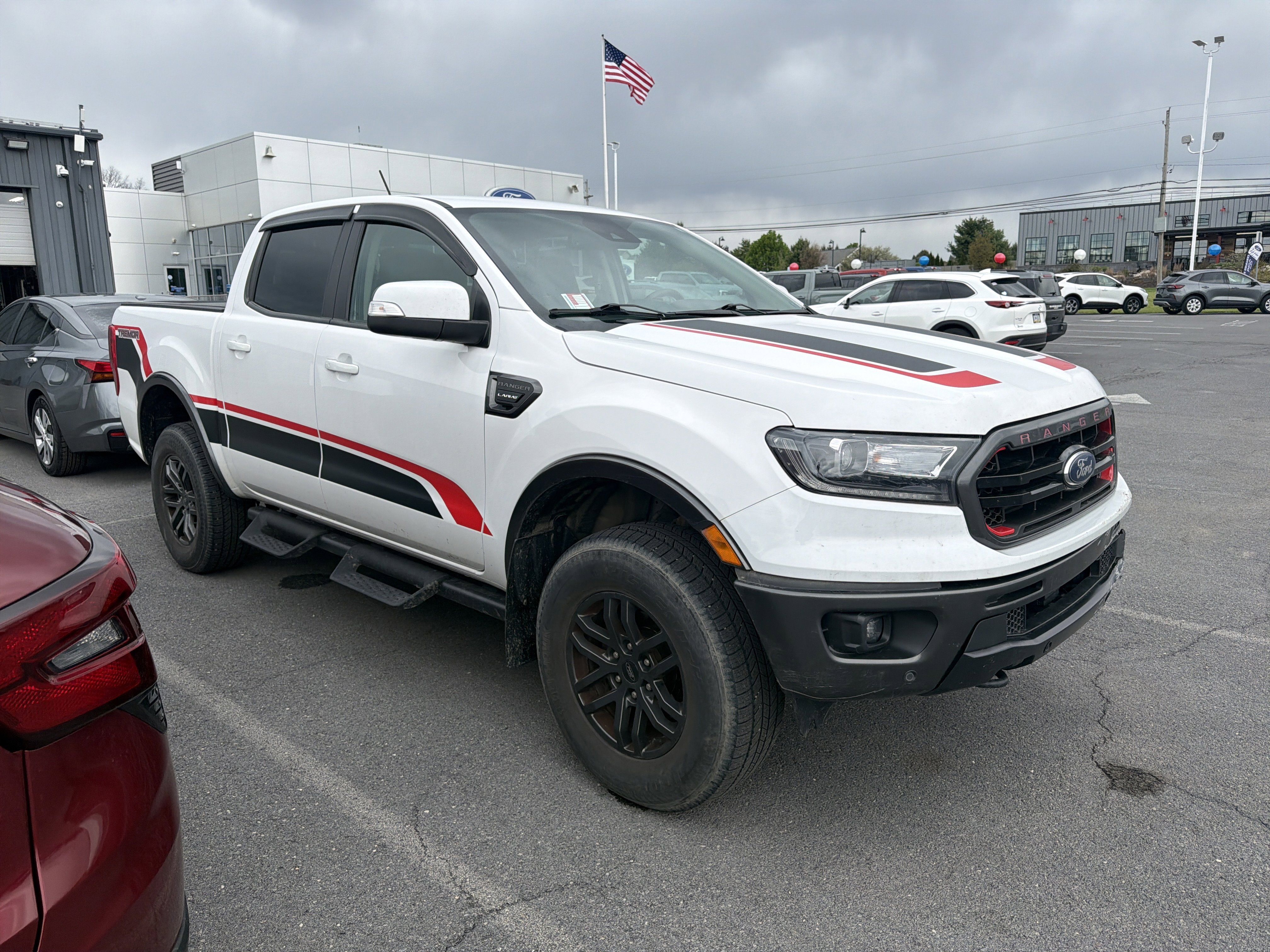 Certified 2021 Ford Ranger Lariat w/ Tremor Off-Road Package AWD/4WD image 32