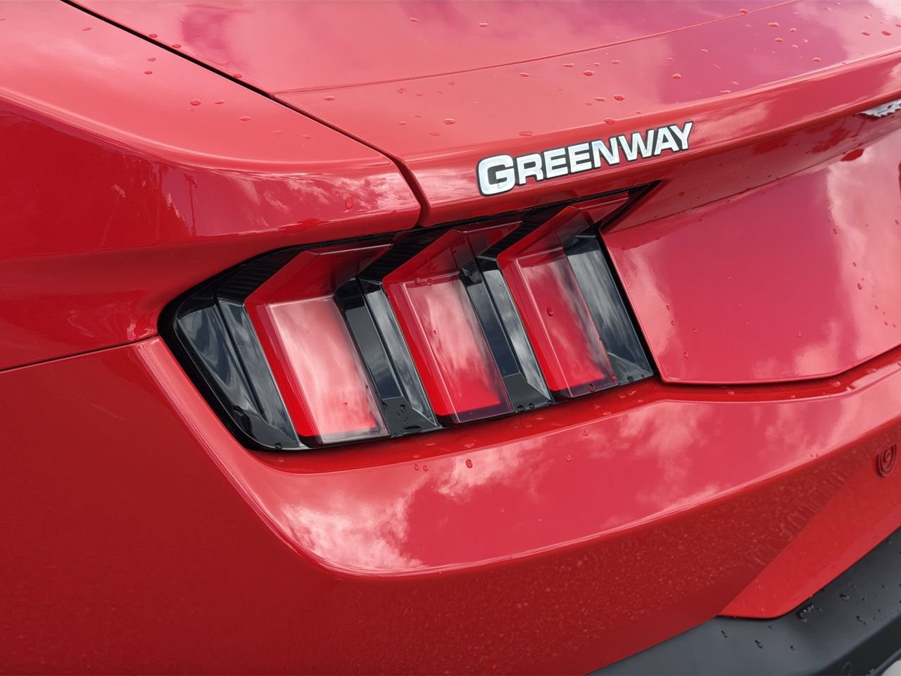 Certified 2025 Ford Mustang Coupe RWD image 7