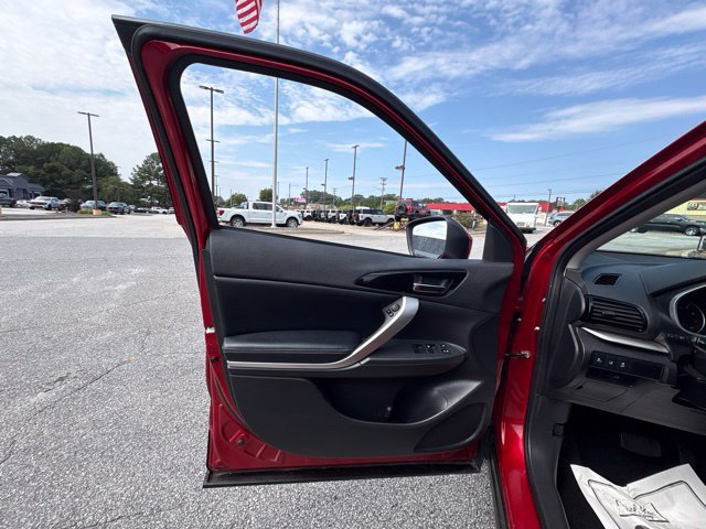 Used 2025 Mitsubishi Eclipse Cross SE AWD/4WD image 10