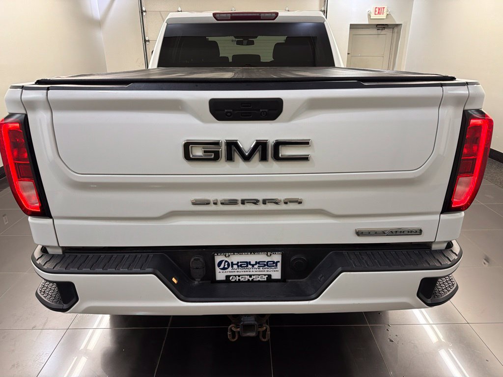 Used 2022 GMC Sierra 1500 Elevation w/ LPO, Elevation Black Package AWD/4WD image 5