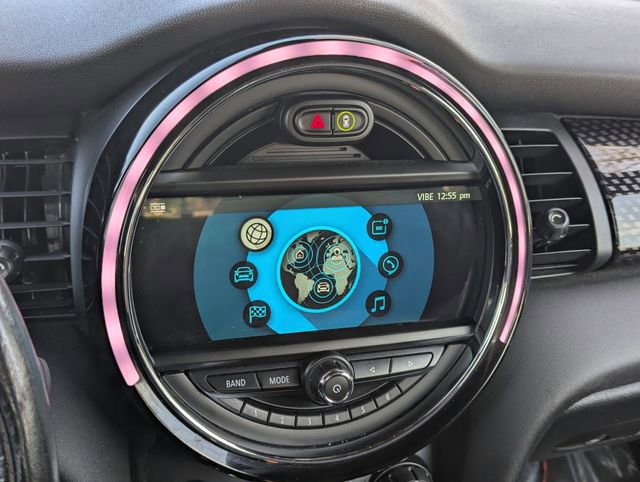 Used 2019 MINI Cooper S image 17