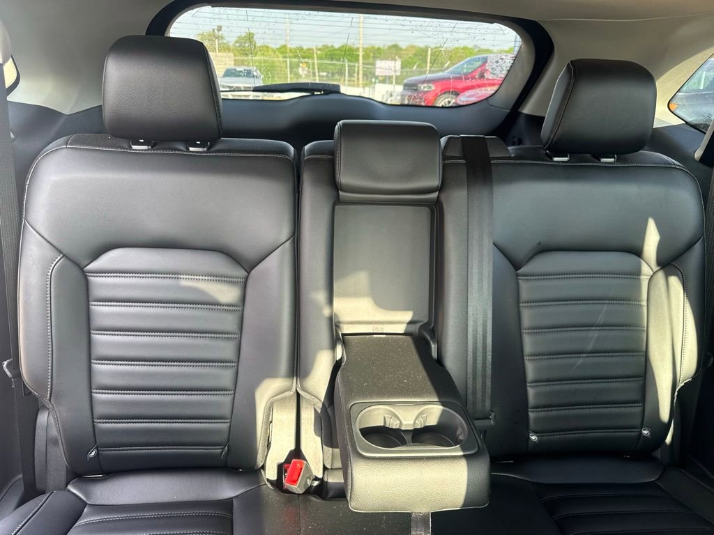 Certified 2024 Ford Edge SEL w/ Convenience Package image 9