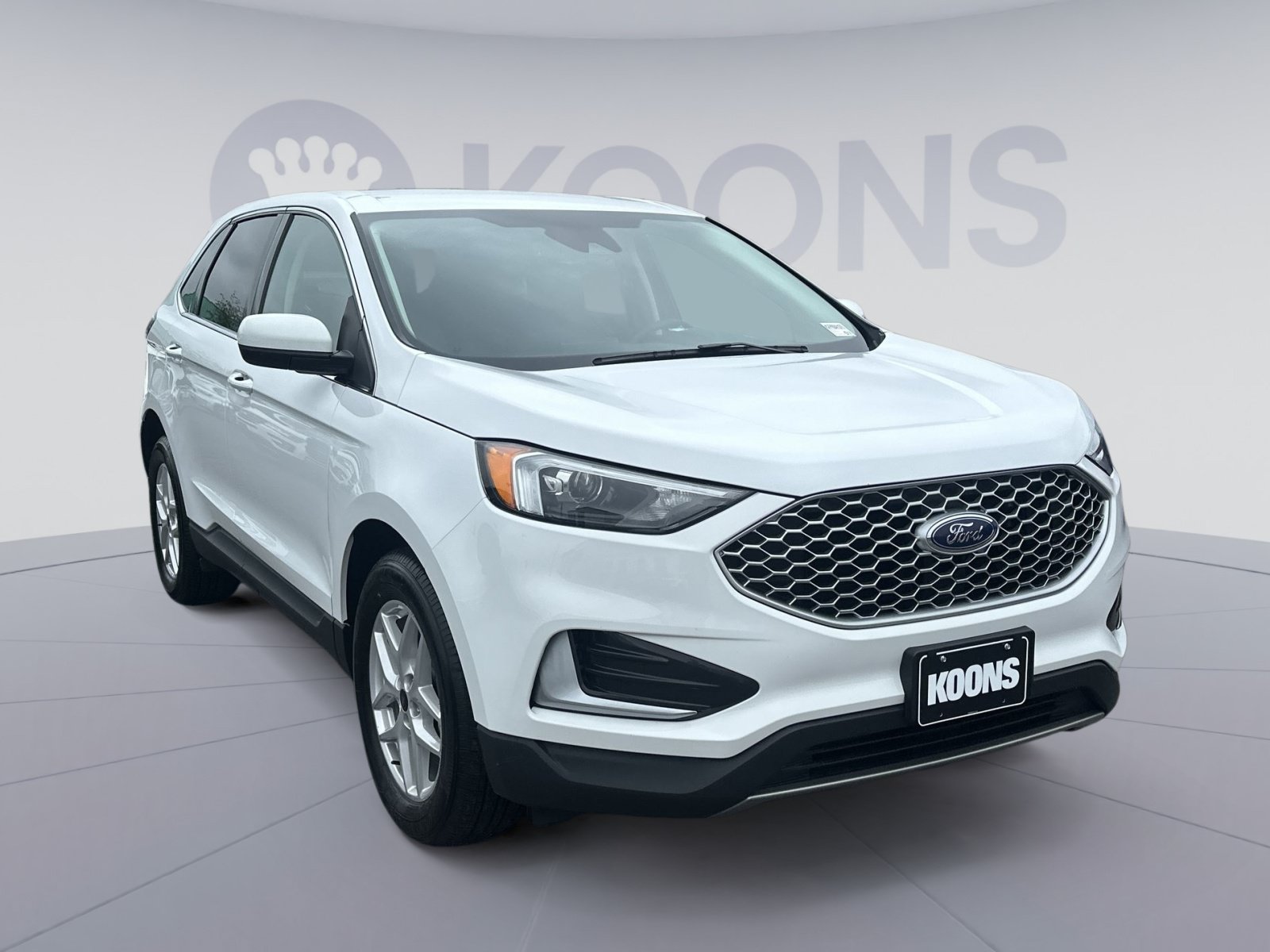 Certified 2024 Ford Edge SEL AWD/4WD image 2