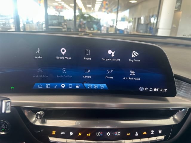 Used 2024 Cadillac Lyriq Luxury AWD/4WD image 21