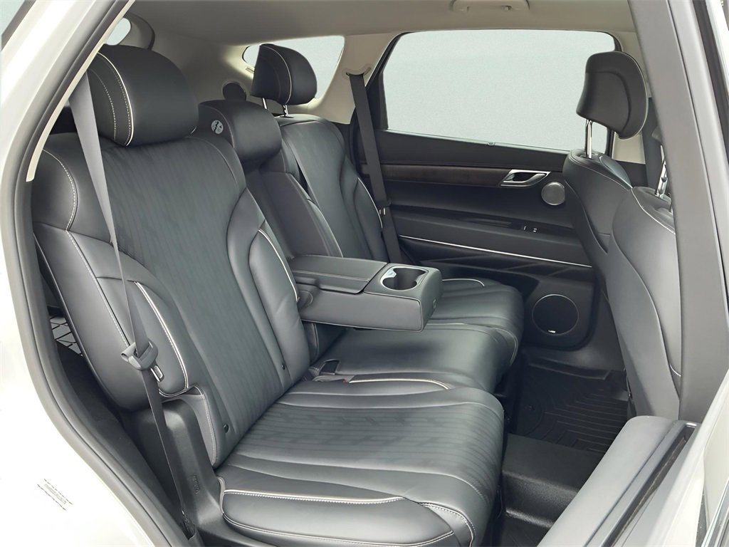 Used 2023 Genesis GV80 2.5T w/ Prestige Package image 15