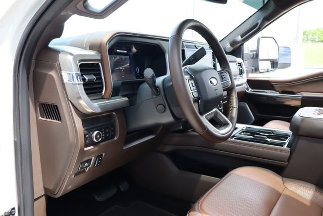 Certified 2025 Ford F250 King Ranch w/ Chrome Package AWD/4WD image 19