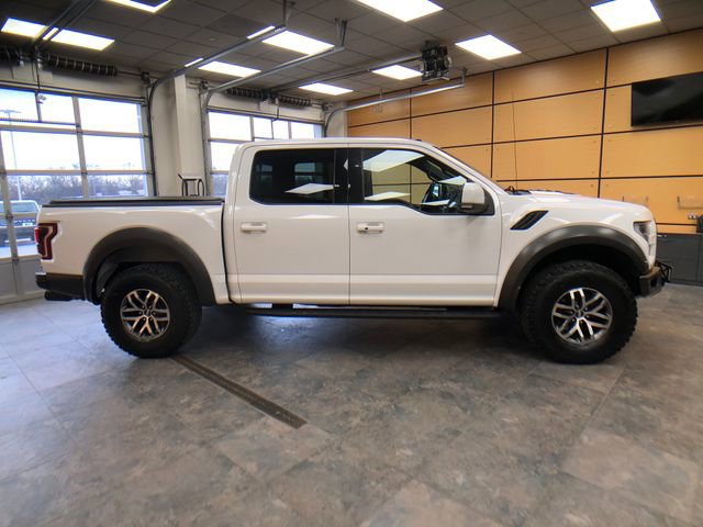 Certified 2017 Ford F150 Raptor w/ Equipment Group 802A Luxury image 7