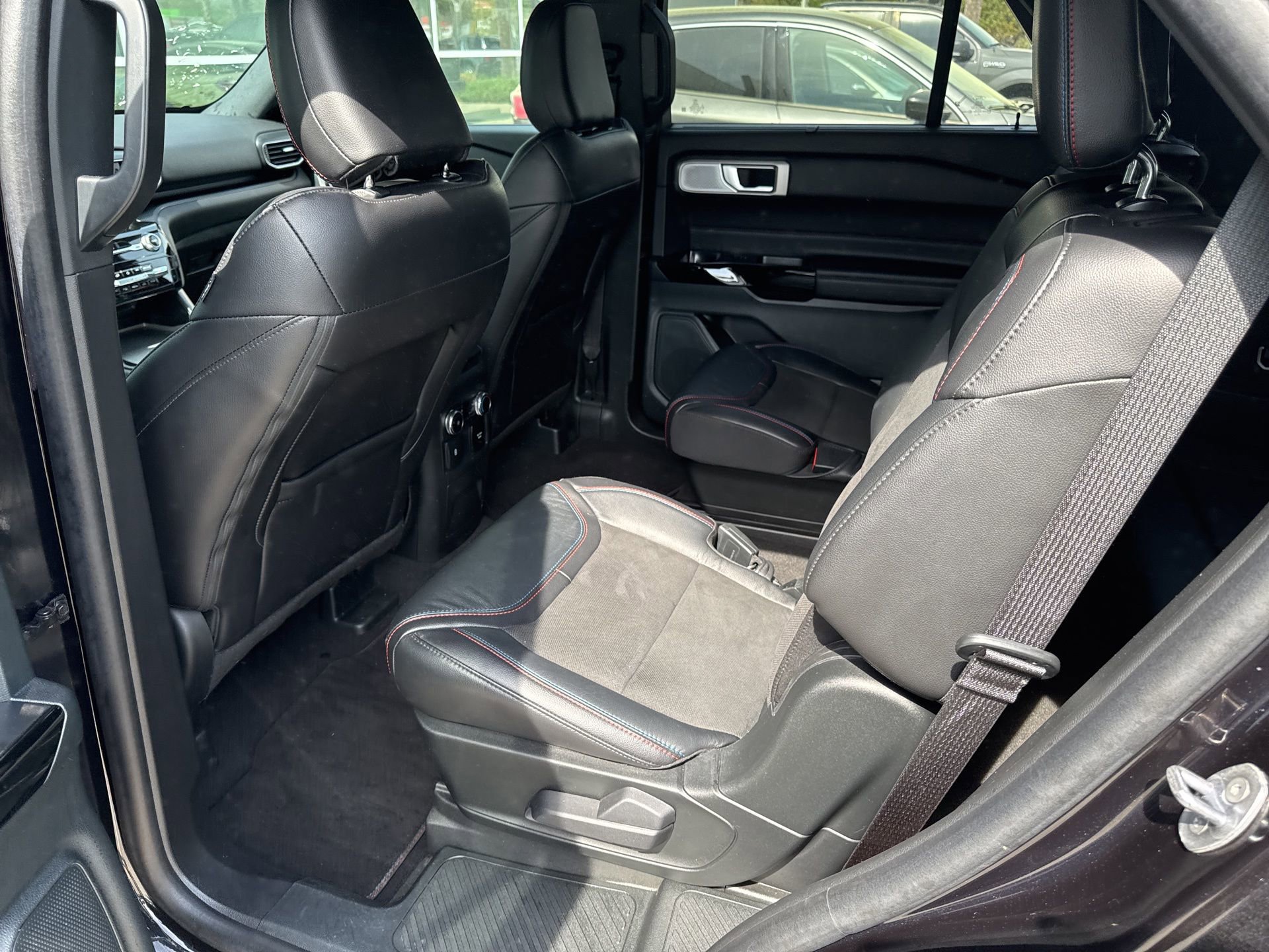 Certified 2024 Ford Explorer ST w/ Equipment Group 401A image 11