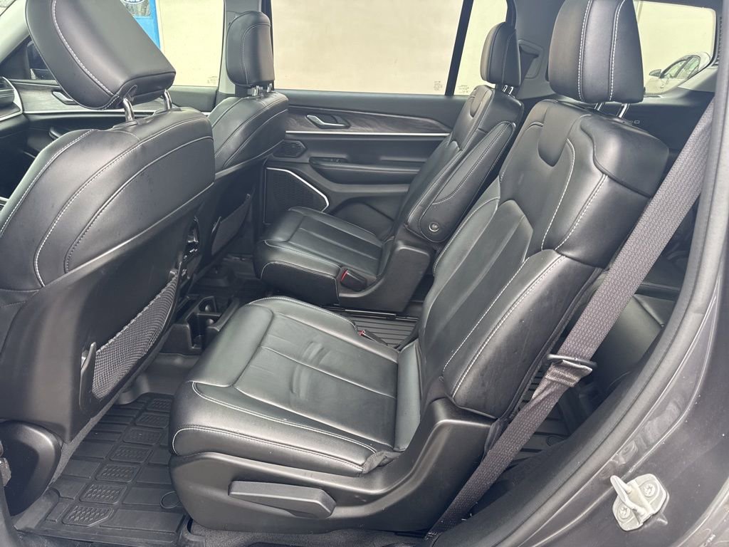 Used 2021 Jeep Grand Cherokee L Limited w/ Trailer Tow Group (B) AWD/4WD image 31
