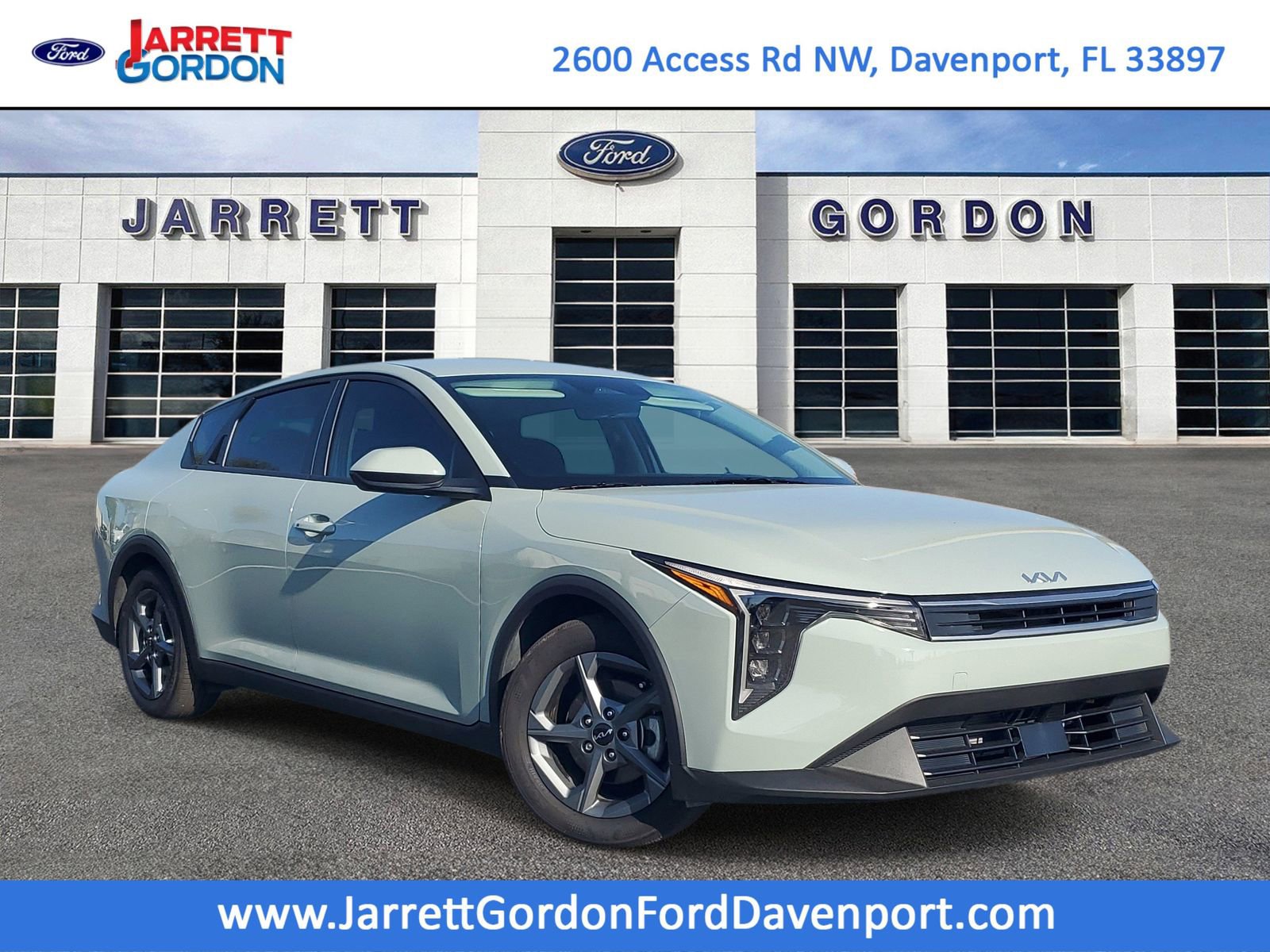 Used 2025 Kia K4 LXS image 1