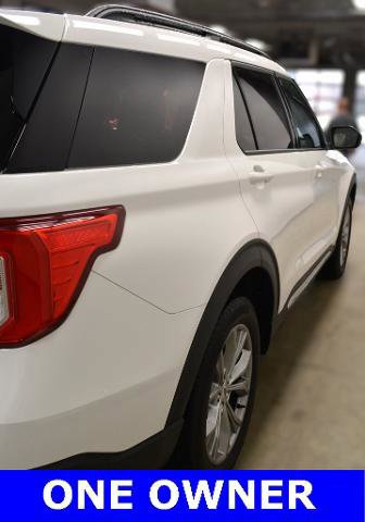 Certified 2023 Ford Explorer XLT w/ Equipment Group 202A image 5