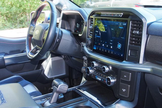 Certified 2022 Ford F150 Raptor w/ Raptor 37 Performance Package AWD/4WD image 11