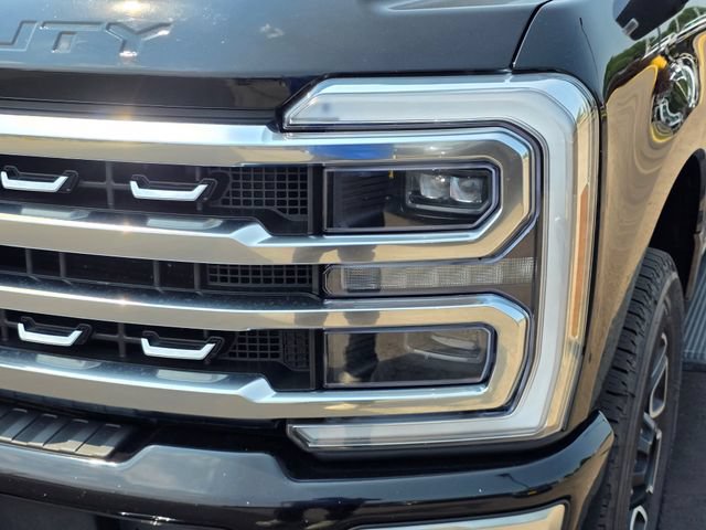 Certified 2024 Ford F250 Platinum w/ FX4 Off-Road Package AWD/4WD image 3