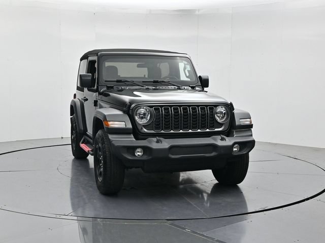 Used 2024 Jeep Wrangler Sport AWD/4WD image 4