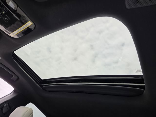 Used 2025 Lexus RX 350 Premium image 17