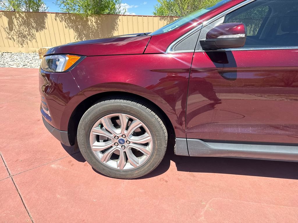 Certified 2022 Ford Edge Titanium w/ Class II Trailer Tow Package AWD/4WD image 32