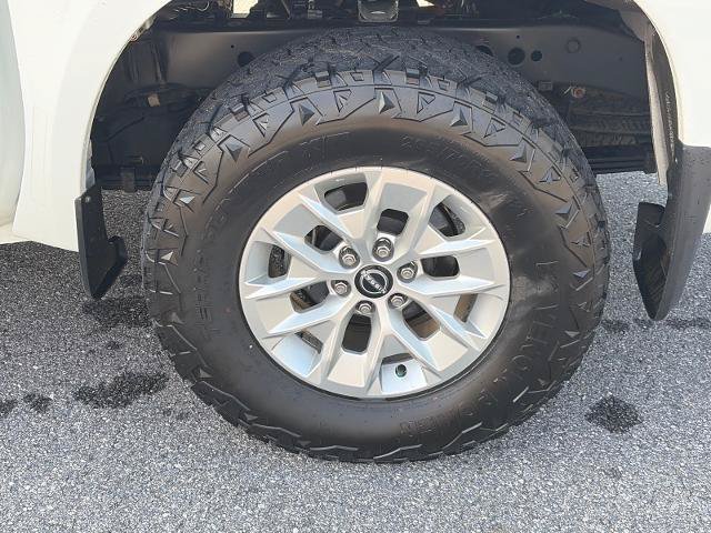 Used 2024 Nissan Frontier SV AWD/4WD image 21