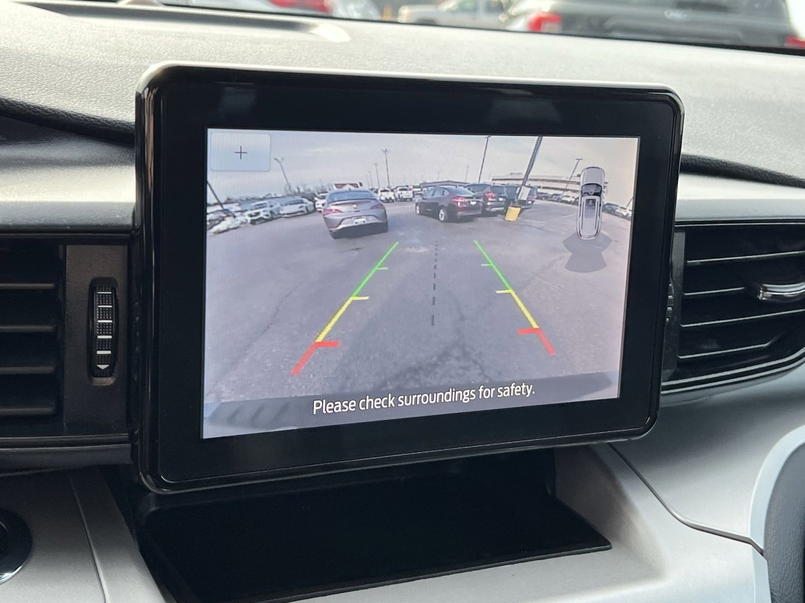 Certified 2021 Ford Explorer XLT image 19