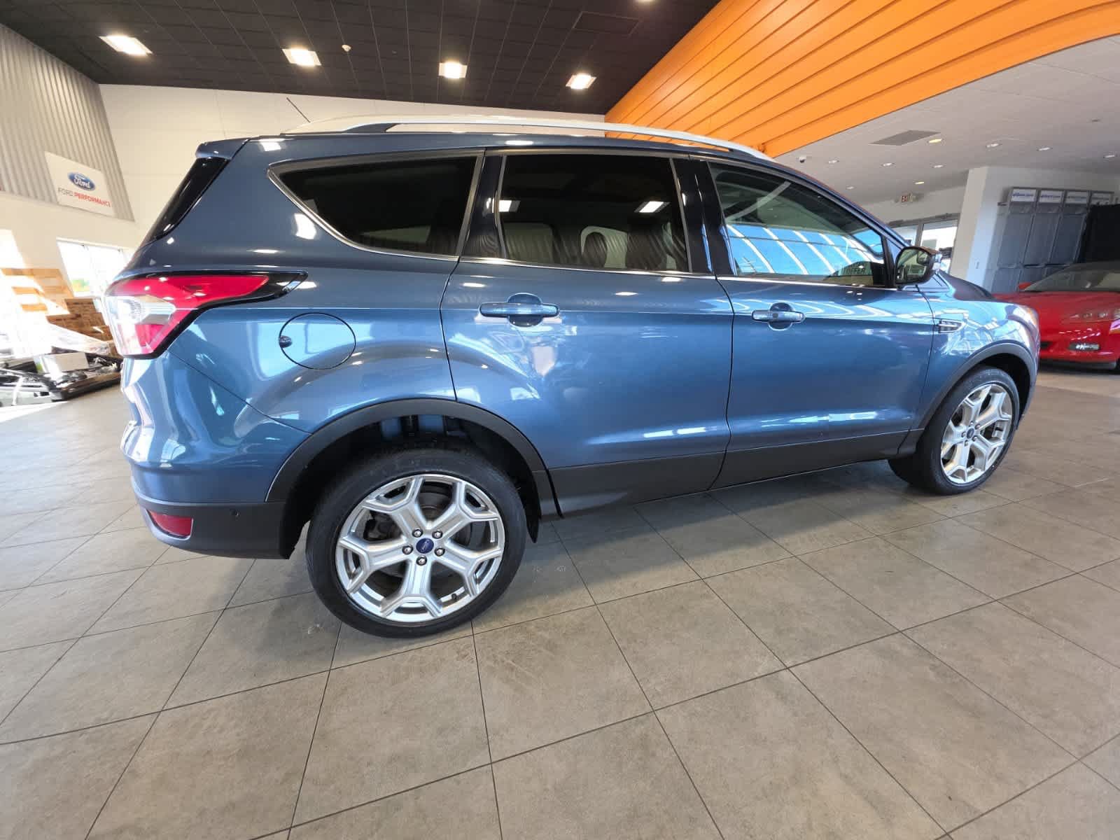 Certified 2018 Ford Escape Titanium AWD/4WD image 5