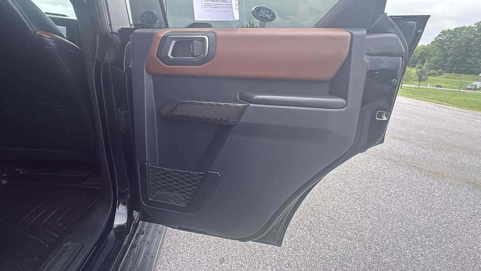 Certified 2024 Ford Bronco Outer Banks AWD/4WD image 14