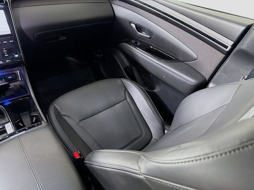 Used 2023 Hyundai Santa Cruz Limited AWD/4WD image 29