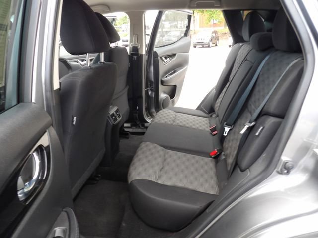 Used 2022 Nissan Rogue Sport SV FWD image 33