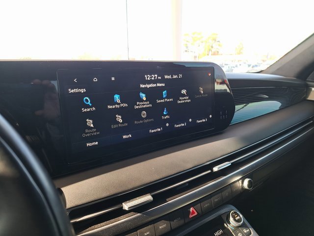 Used 2023 Hyundai Palisade Calligraphy image 10