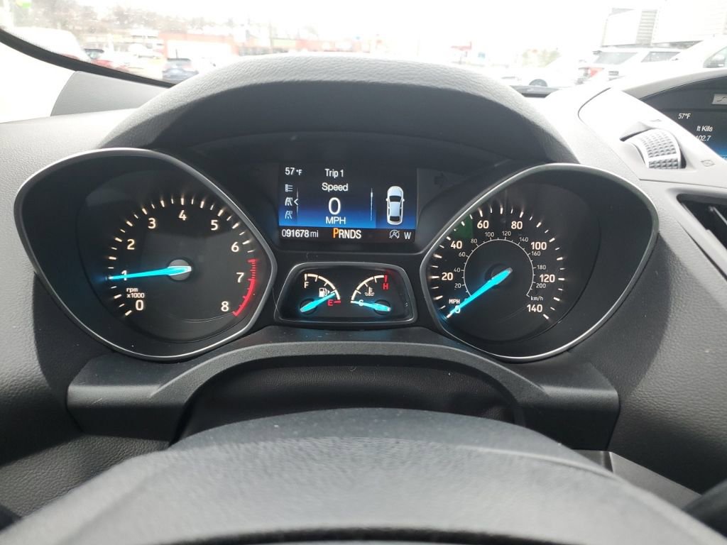 Certified 2018 Ford Escape SE image 21