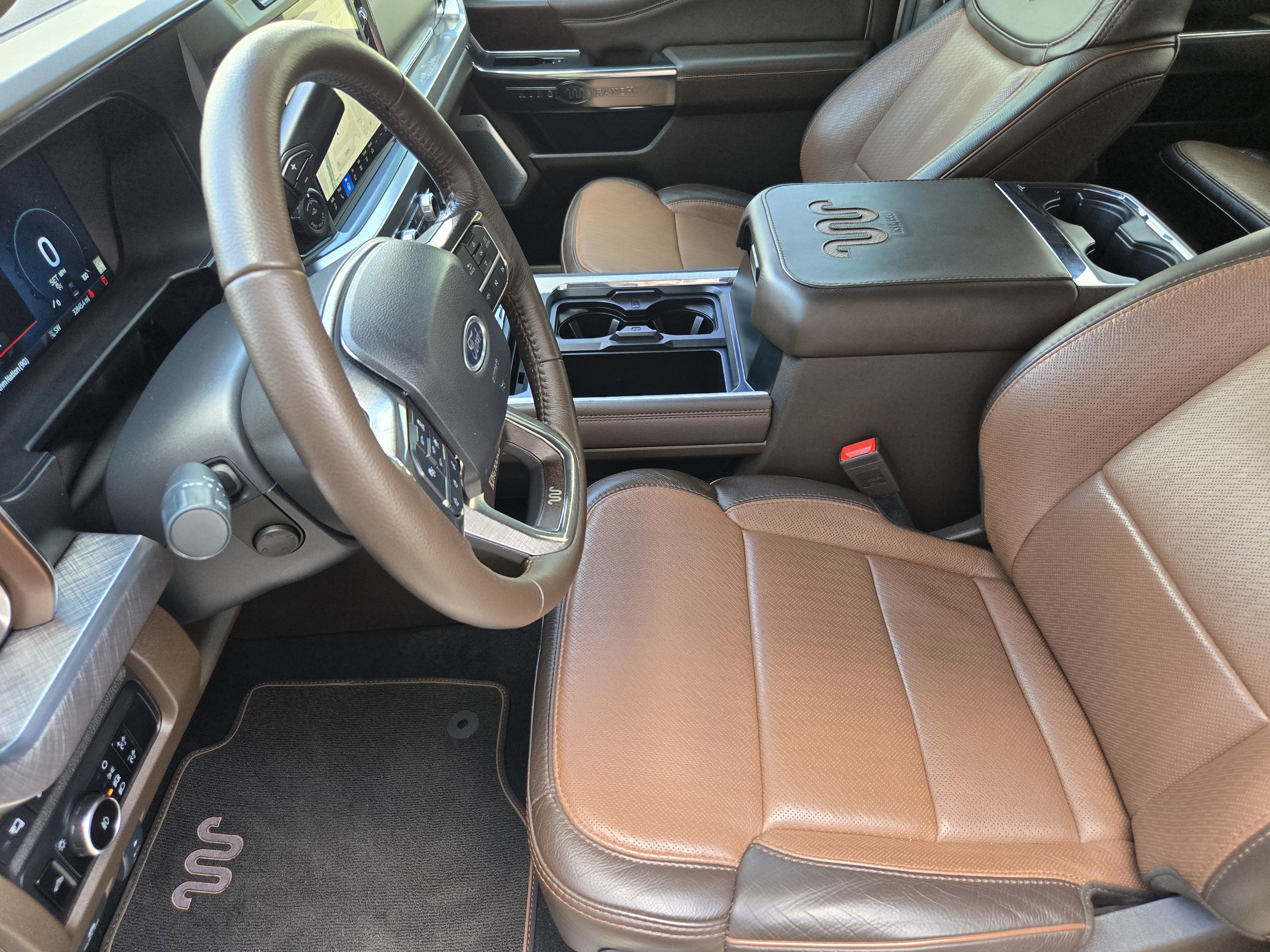 Certified 2024 Ford F350 King Ranch w/ FX4 Off-Road Package image 9