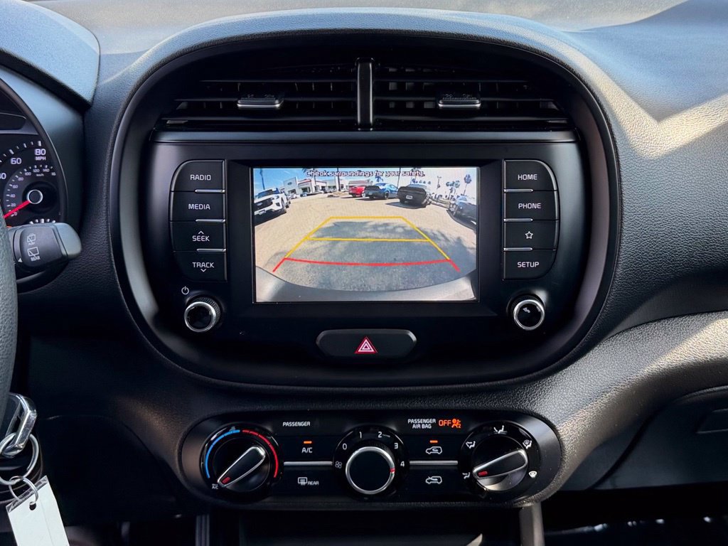 Used 2021 Kia Soul LX FWD image 22