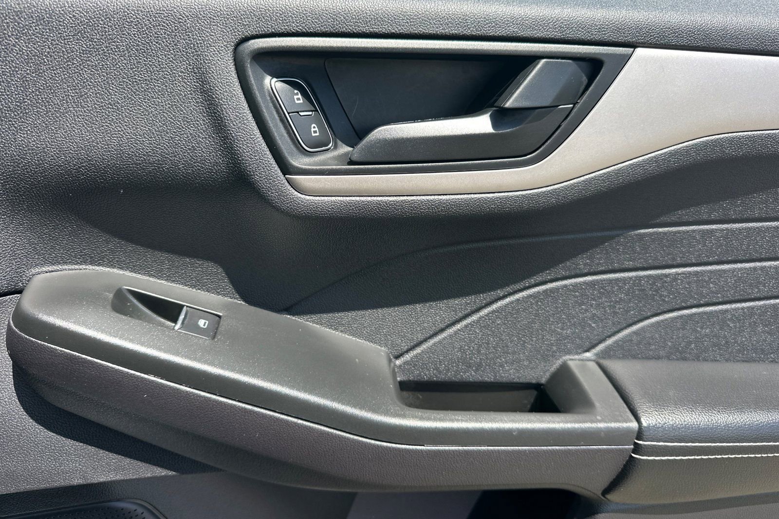 Certified 2022 Ford Escape SE w/ SE Sport Appearance Package FWD image 21