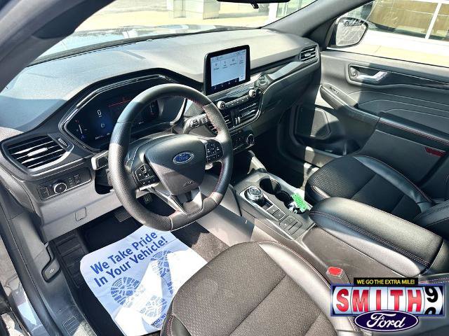 Certified 2025 Ford Escape ST-Line Select AWD/4WD image 15