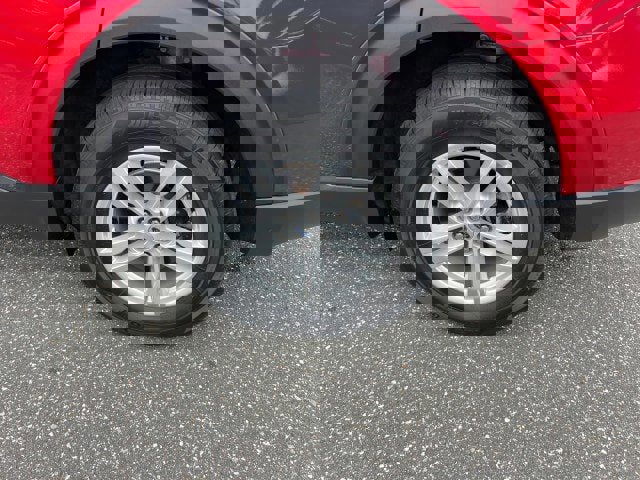 Certified 2022 Ford Explorer XLT w/ Equipment Group 202A image 29