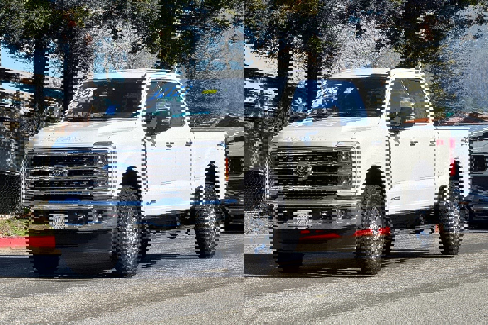 Certified 2023 Ford F250 Lariat w/ Lariat Ultimate Package image 8