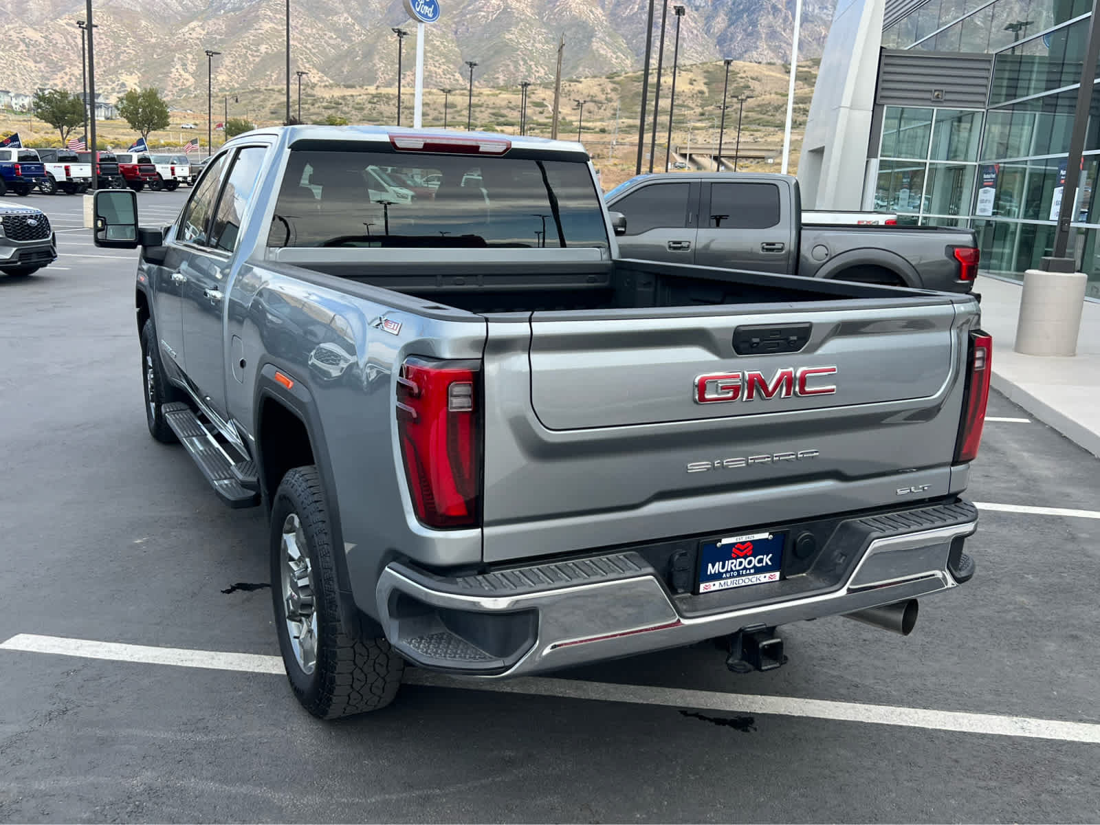 Used 2025 GMC Sierra 3500 SLT AWD/4WD image 11