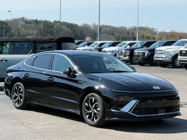 Used 2025 Hyundai Sonata SEL AWD/4WD image 11