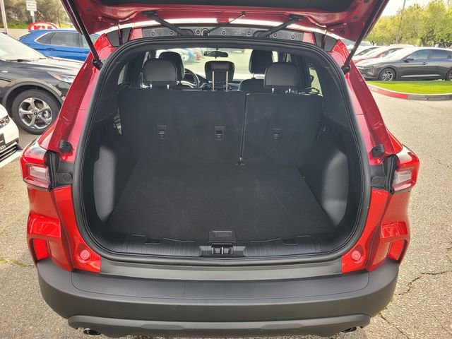 Certified 2025 Ford Escape ST-Line image 8