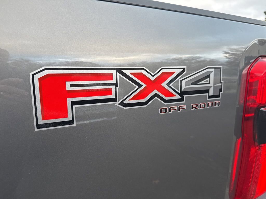 Certified 2023 Ford F350 Platinum w/ FX4 Off-Road Package image 12