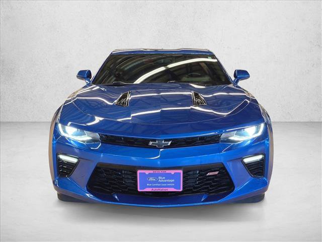 Used 2018 Chevrolet Camaro SS RWD image 2